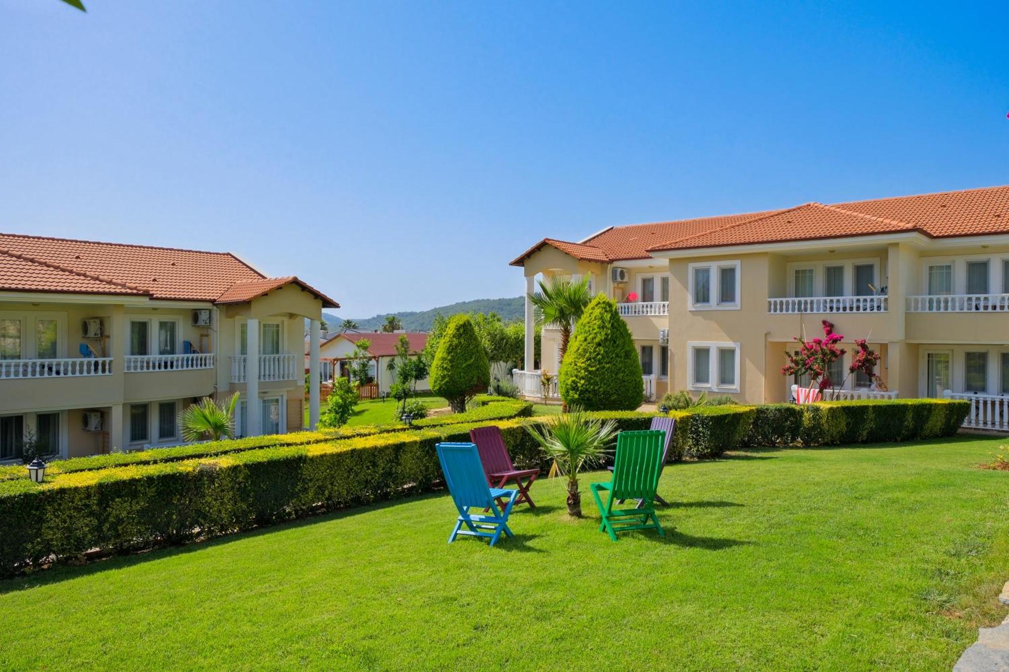 Larimar Suite Hotel Oludeniz Bagian luar foto
