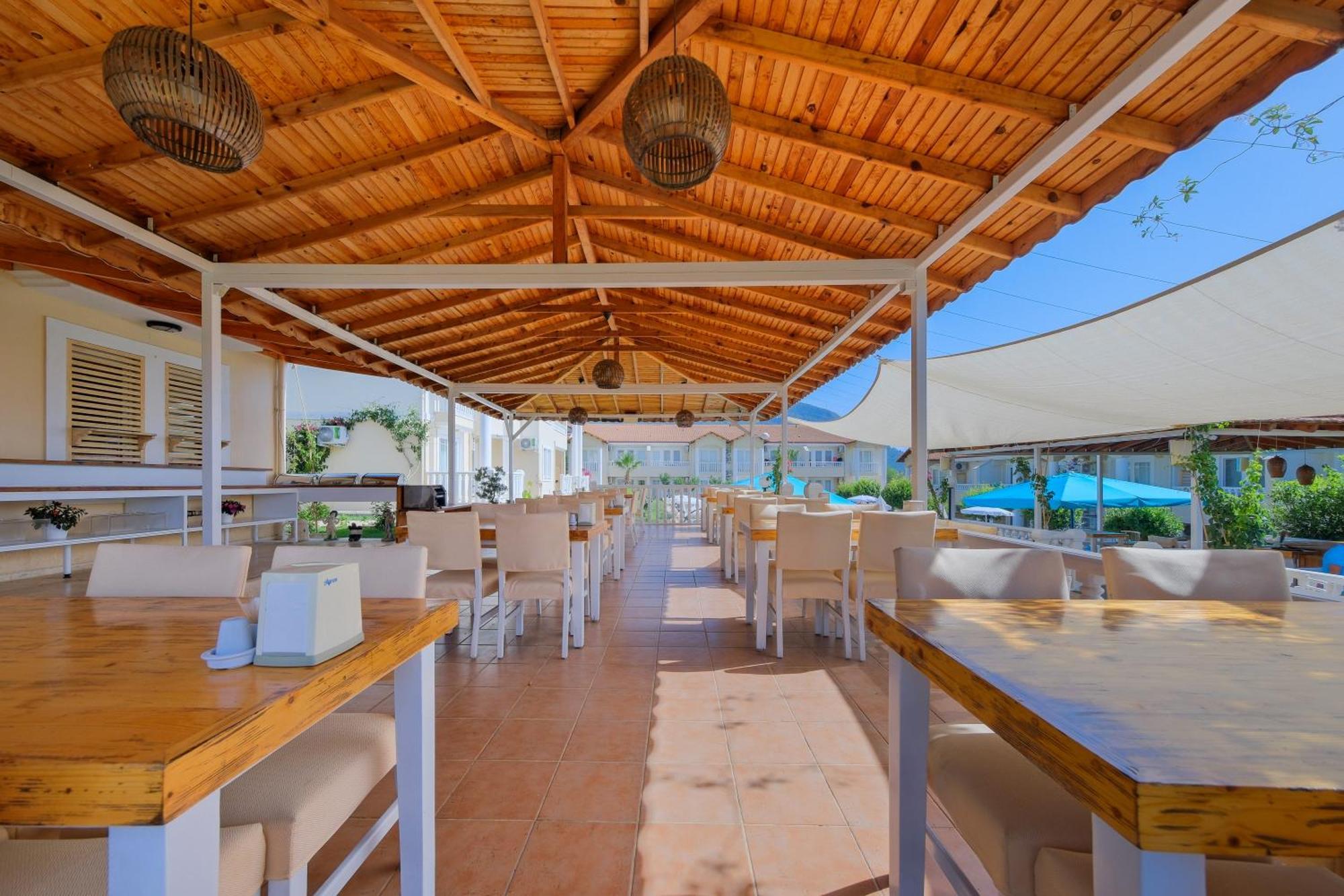 Larimar Suite Hotel Oludeniz Bagian luar foto
