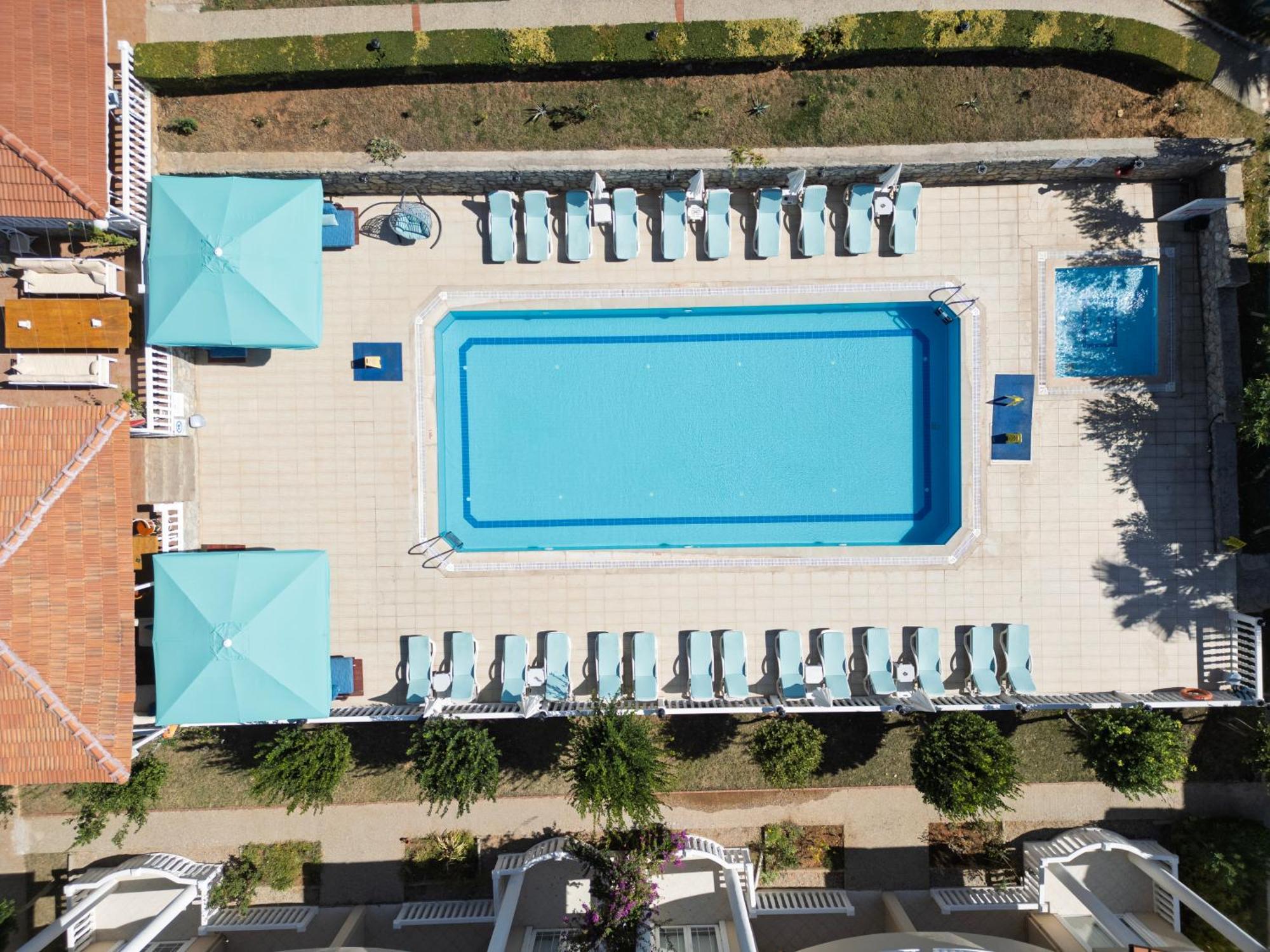 Larimar Suite Hotel Oludeniz Bagian luar foto