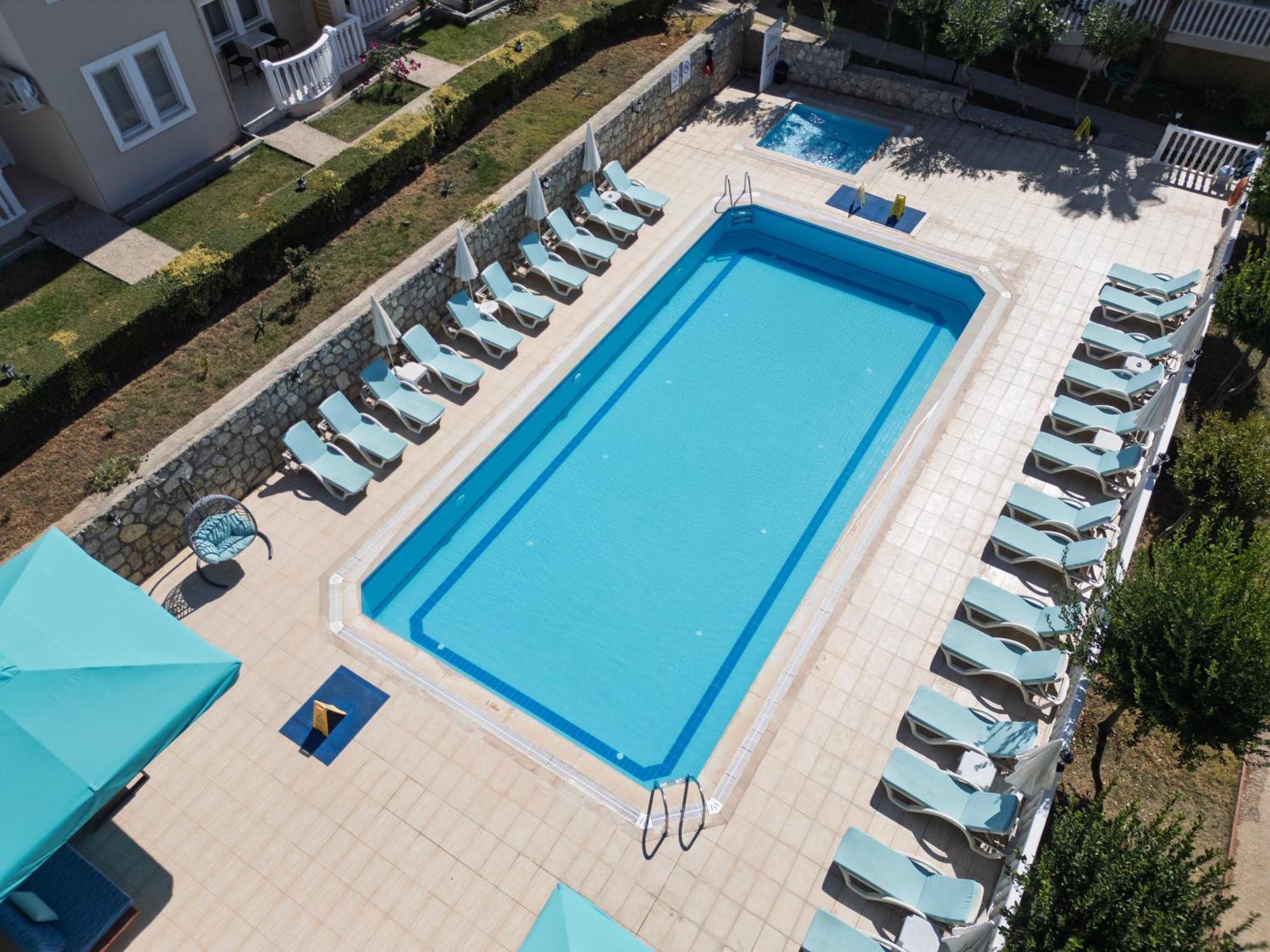 Larimar Suite Hotel Oludeniz Bagian luar foto