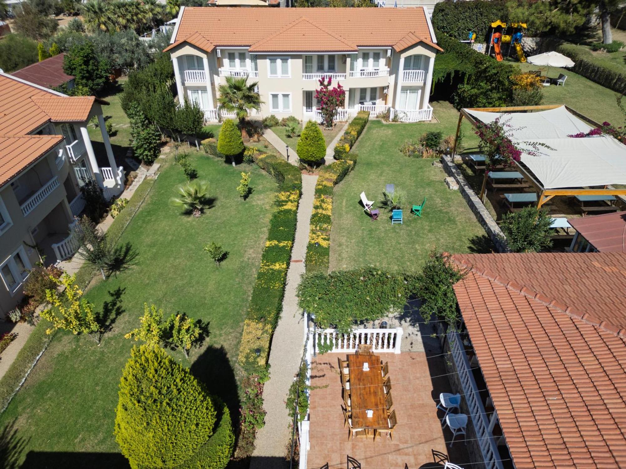 Larimar Suite Hotel Oludeniz Bagian luar foto